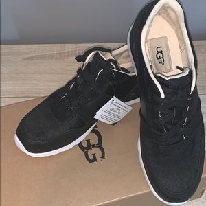 NWT In box Black UGG Deaven Exotic casual sneaker